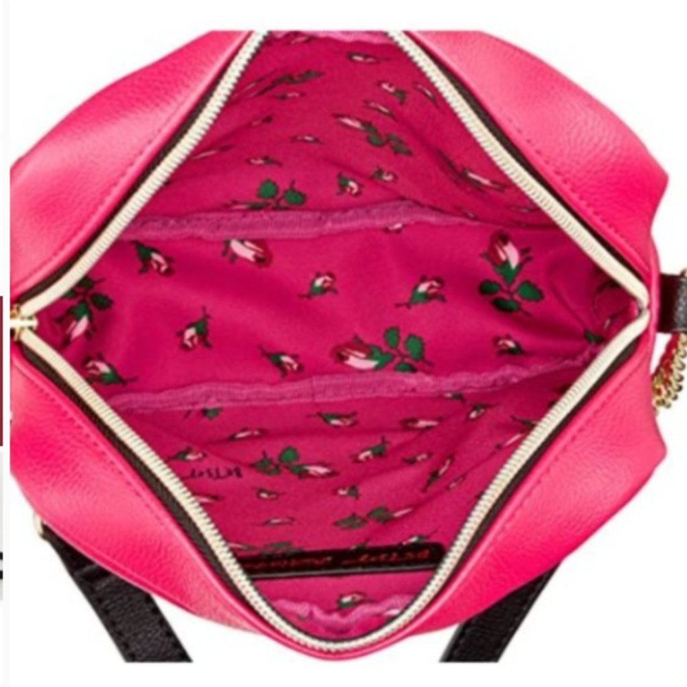 NWT Betsey Johnson Pancakes Flap Jacks Crossbody - Picture 4 of 9
